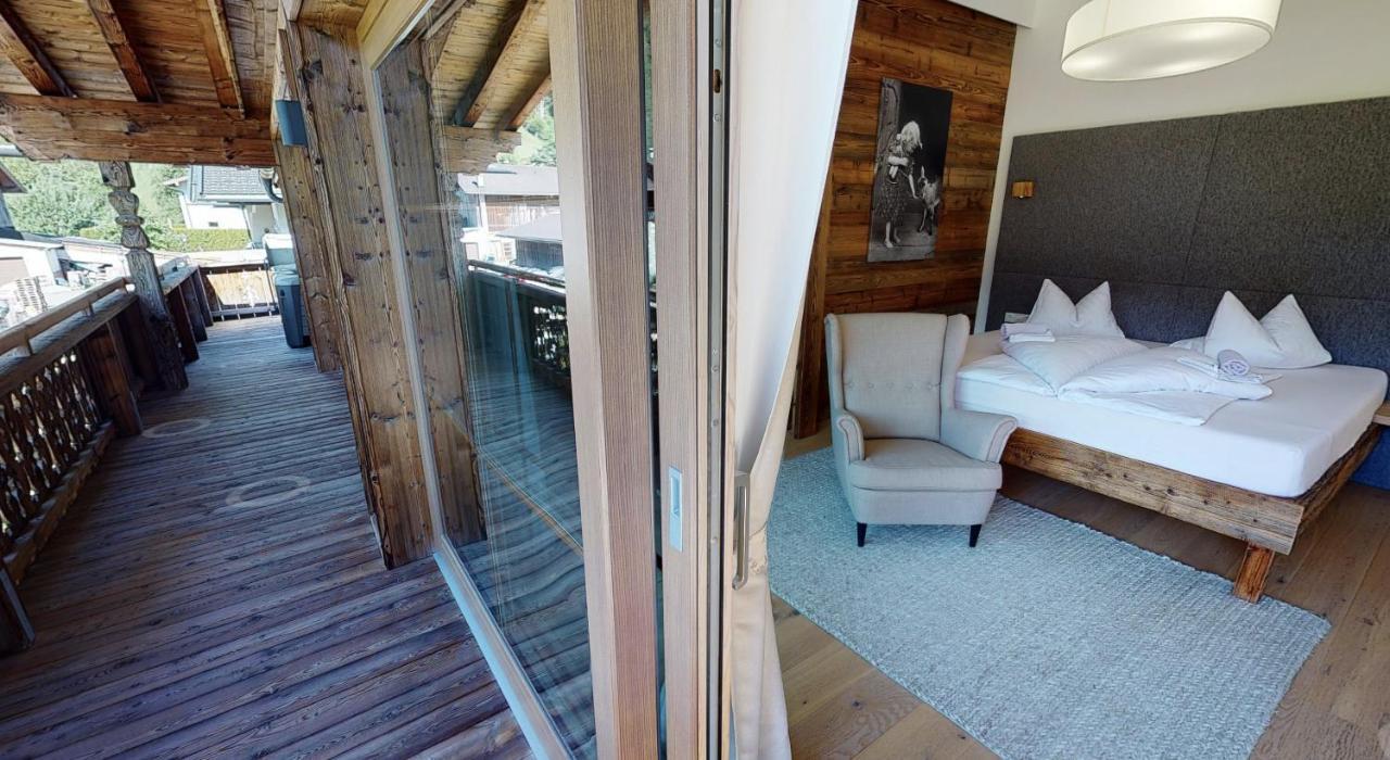 Appartements "Da Zillertaler Und Die Geigerin" Mayrhofen Exterior photo