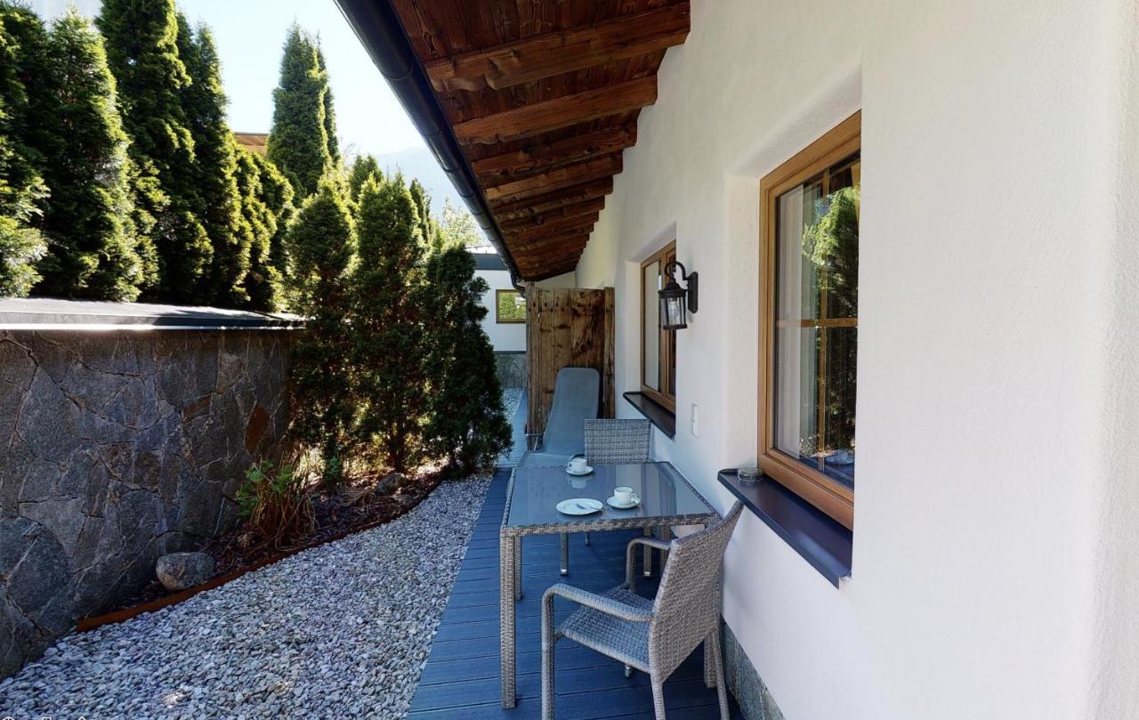 Appartements "Da Zillertaler Und Die Geigerin" Mayrhofen Exterior photo